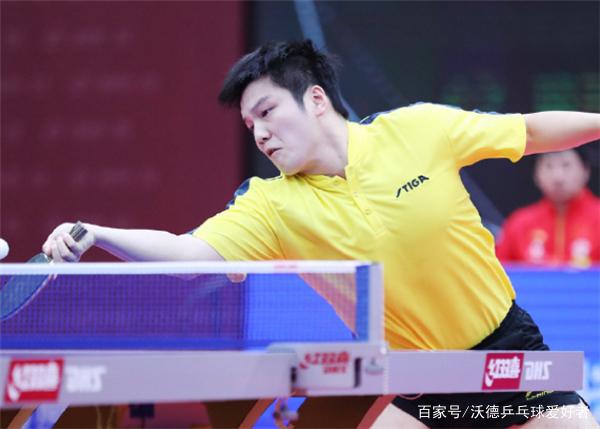 球展现了足 球展现了足